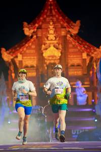 BIB: 103, 454
                            <button type="button" onclick="openModal(22469066)" class="btn btn-primary btn-sm float-right btn-popup" data-toggle="modal" data-target=".modal-high-quality">
                        <i class="fas fa-shopping-cart"></i> Add to Cart
                    </button>
                                            <button type="button" onclick="isThisMe(22469066, true)" class="btn btn-success btn-sm float-right btn-popup btn-isme hidden" data-toggle="tooltip" data-placement="bottom" title="นี่คือรูปของคุณใช่ไหม คลิกที่นี่เพื่อเอาเข้าอัลบั้ม">
                        <i class="fas fa-plus"></i> Add to album
                    </button>
                    <button type="button" onclick="isThisMe(22469066, false)" class="btn btn-warning btn-sm float-right btn-popup btn-isnotme hidden">
                        <i class="fas fa-ban"></i> Remove from album
                    </button>